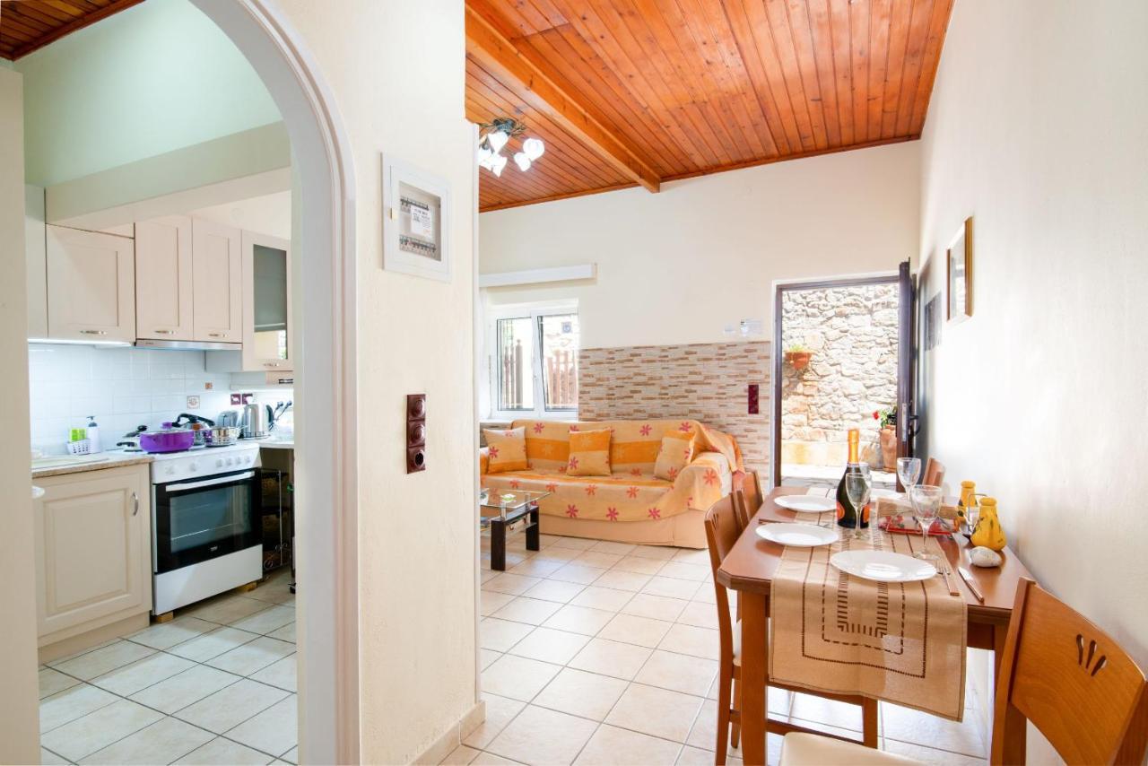 Nina Apartment Gaios Bagian luar foto